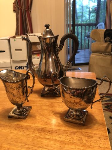 1893   WILCOX SILVERPLATE CO. QUADRUPLE COFFEE SET