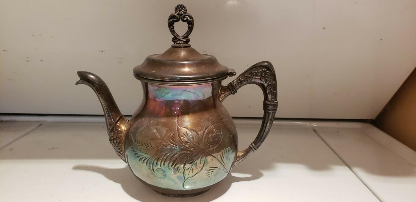 Columbian Silver Co. Quadruple Plate Tea Pot Engraved 25 801 10 Antique kettle