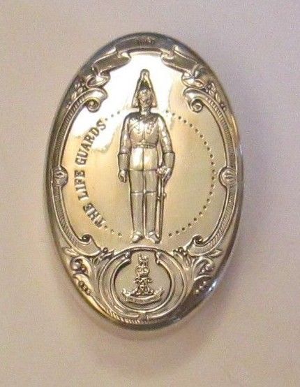 Vintage FRANKLIN MINT British Army Sterling Silver Pill Box