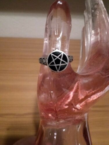 ANTIQUE STER. SILVER POISON PILL BOX RING PENTAGRAM OCCULTIST ENAMEL WITCH CRAFT
