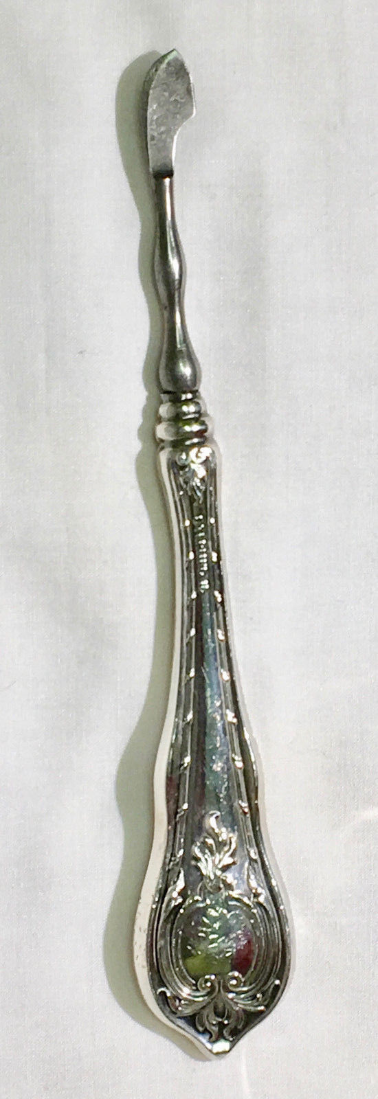 Art Nouveau Sterling Silver Handled Cuticle Press / Cutter Vintage Manicure Tool