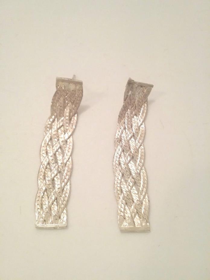 VTG WOMEN'S PAIR OF EARRINGS 925 STERLING SILVER SCRAP OR WEAR SOLD AS IS.