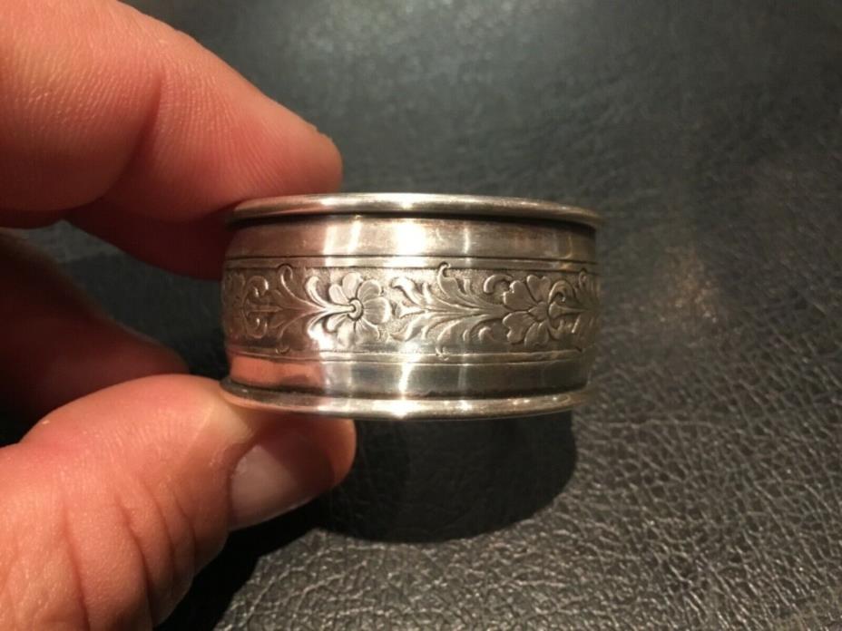 ANTIQUE AUTHENTIC & SIGNED STERLING SILVER REPOUSSE NAPKIN RING MUST SEE NO RES