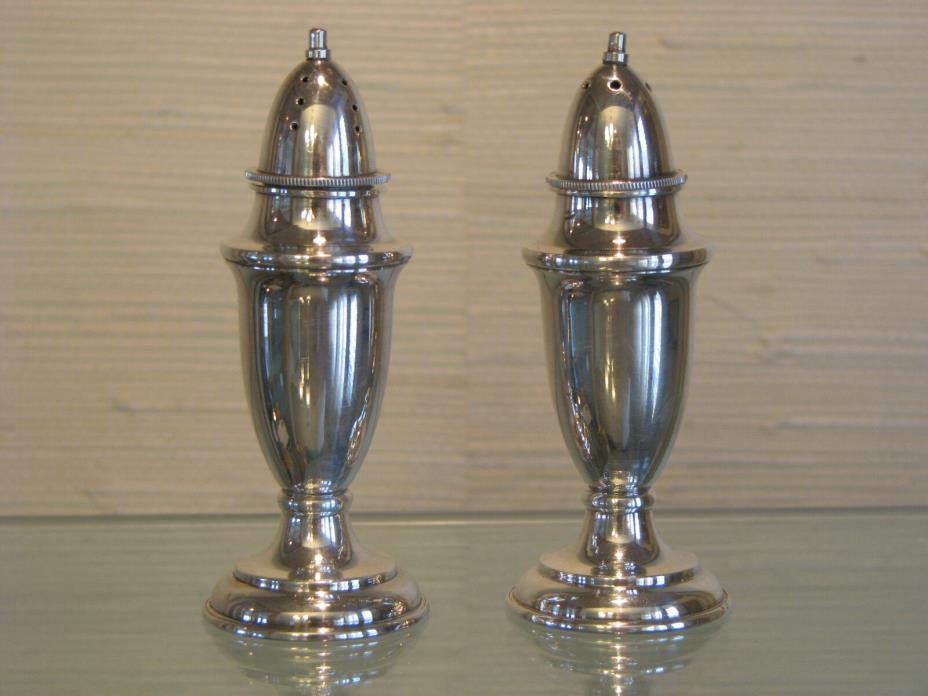 .950 Sterling Silver Salt & Pepper Shakers