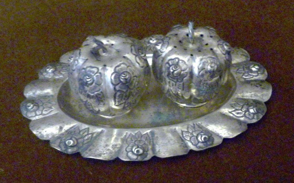 Sterling Silver Salt & Pepper Shakers, Pumpkin shape with Sterling Oval Tray