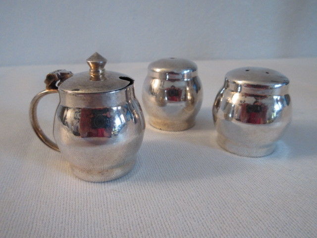 Antique Silver Plated Salt/Pepper and Creamer Set