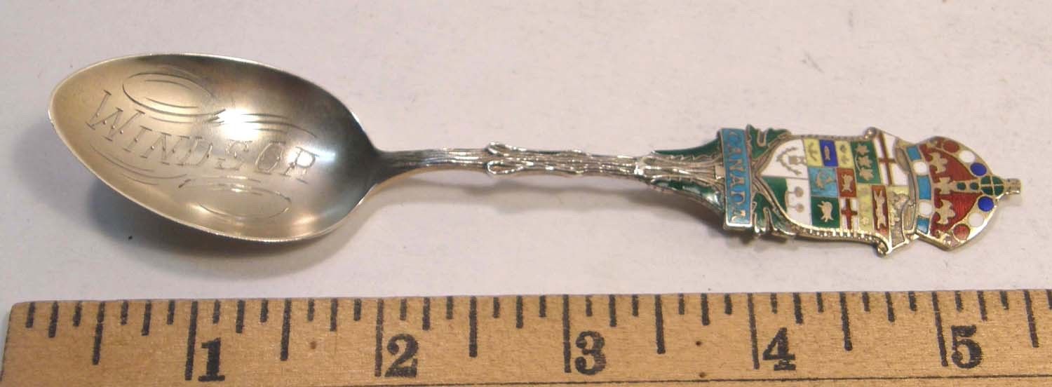 ANTIQUE STERLING SILVER & ENAMEL SOUVENIR SPOON WINDSOR CANADA P W ELLIS (BIRKS)