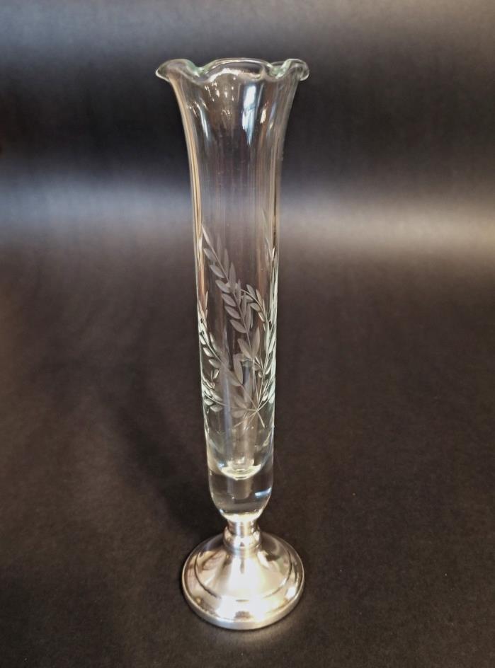 Web Silver Company Etched Crystal with Sterling Silver Base 7 1/4 inch Bud Vase