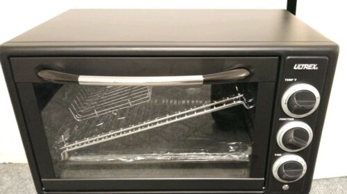 ULTREX Convection & Rotisserie Oven Model 14317 42L, Tray, 3 Pans, 4 Wire Racks