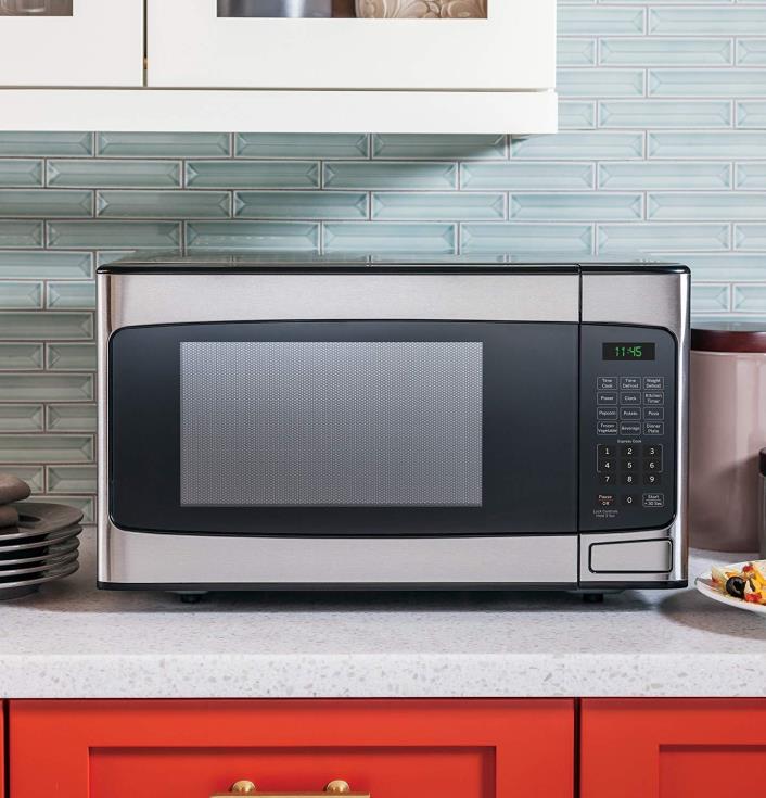 GE JES1145SHSS 1.1 Cu. Ft. Capacity Countertop Microwave Oven w/Auto and Time