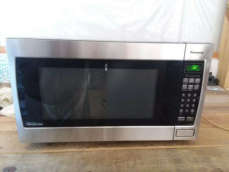 Panasonic NN-SN966SR 2.2 cu ft. Countertop Luxury Microwave Oven-Silver