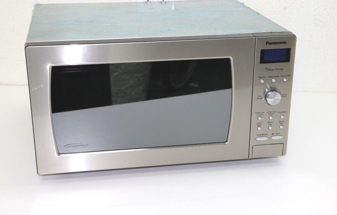 Panasonic The Genius Prestige Microwave with Inverter Technology™ NN-SD797S