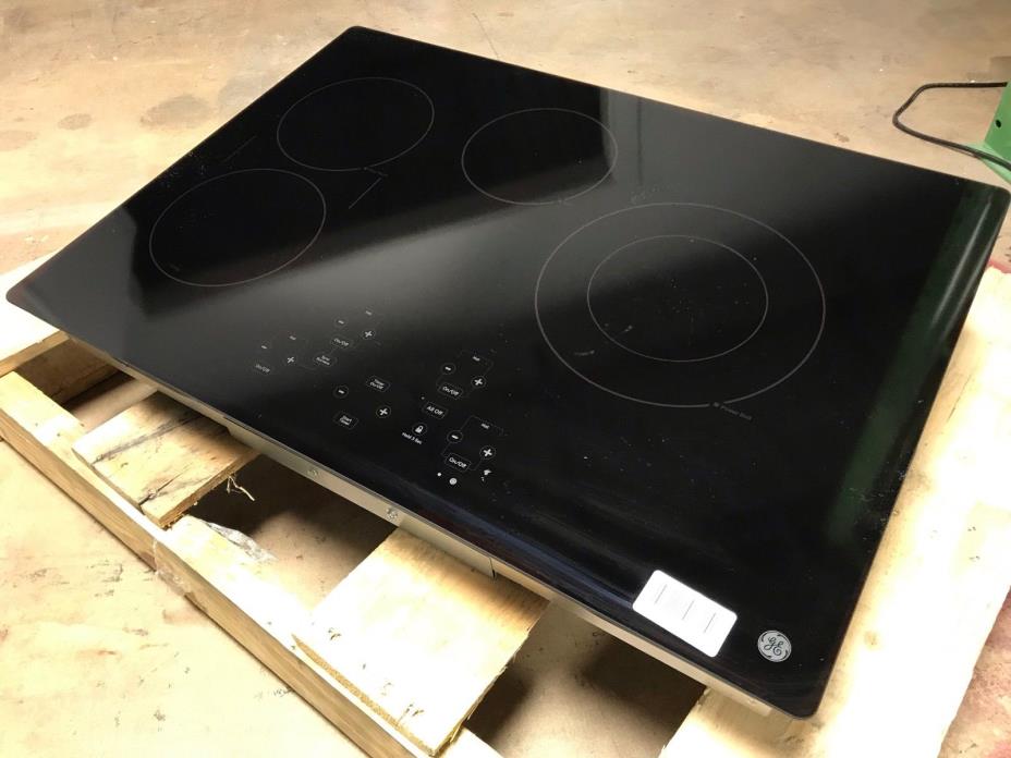 GE JP5030DJBB Profile Smooth Surface 30-in Electric Cooktop Black #997Q