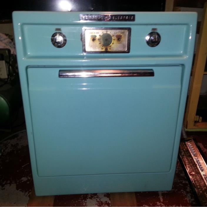 GE Built-in oven and range cook-top (Antique)