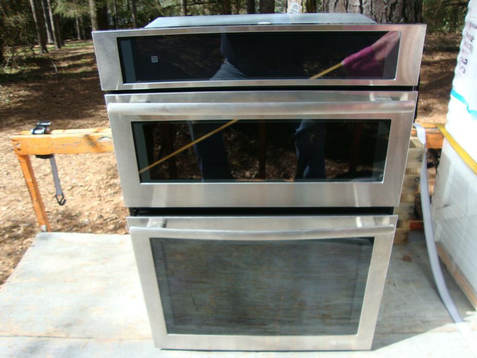 Jenn-Air JMW2430DS02 microwave/wall oven combination