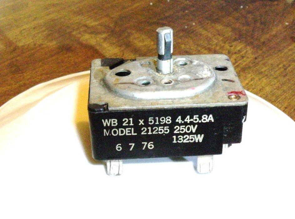 WB21X5198 GE WHIRLPOOL  Range  Surface Unit Switch  Model 21255 4.4-5 8A