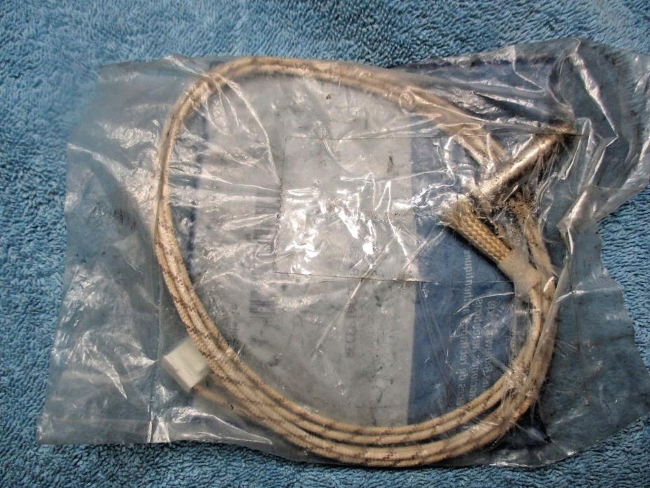 PART NUMBER: 316536902 RECEPTACLE, PROBE Genuine OEM Frigidaire Part
