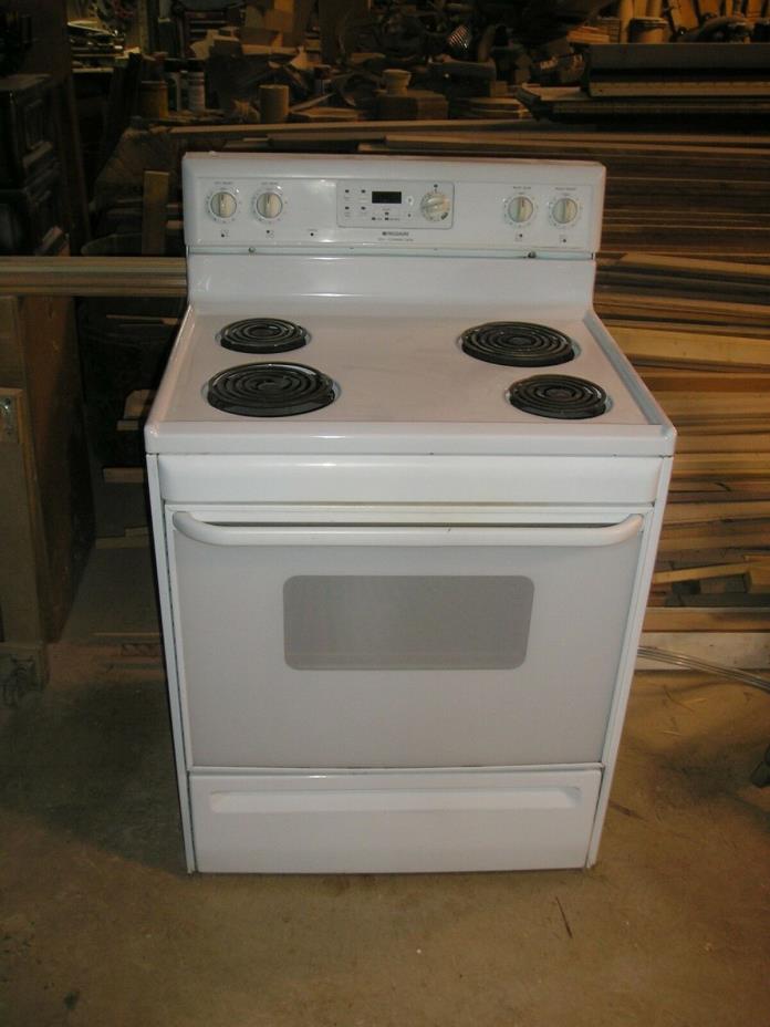 White Frigidaire Self Cleaning Electric Oven w/ Pigtail & Roaster Pan Stove Used