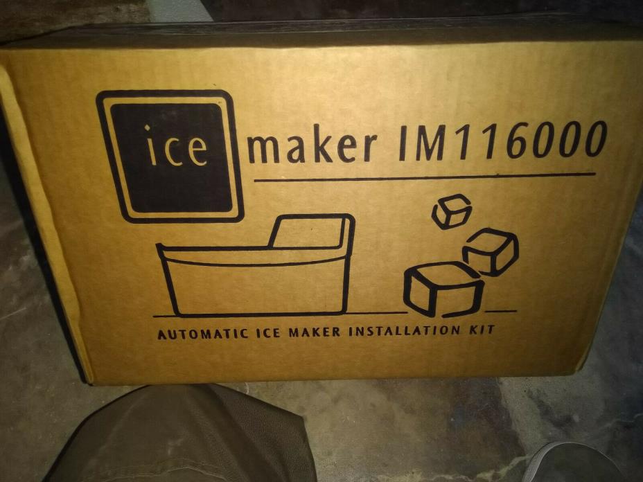 Frigidaire IM116000 4lb Ice Maker Kit White