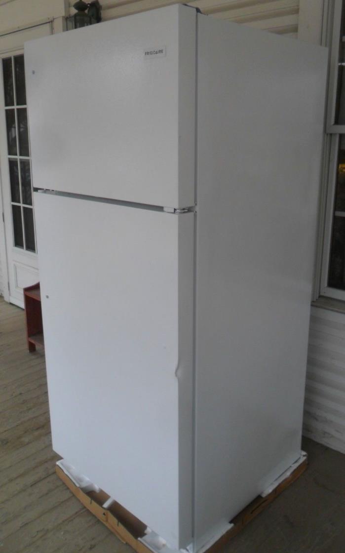 FRIGIDAIRE Refrigerator,Top Freezer,16.3cu ft,White, FFHT1621TW,  PICK UP ONLY