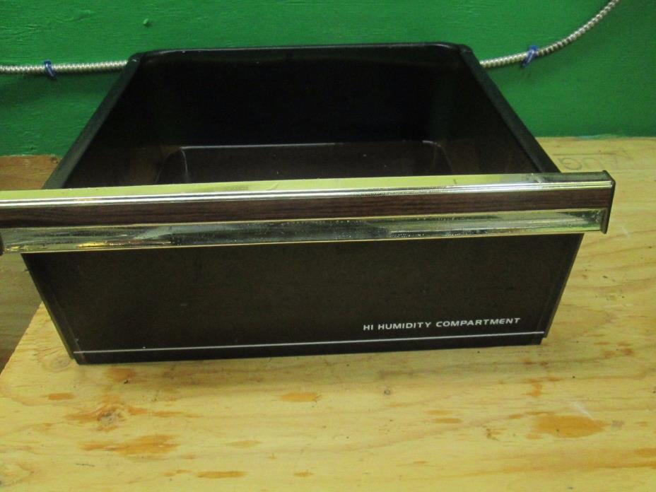 Amana Refrigerator Lower Crisper Pan Part # D729727, PART # D7425701