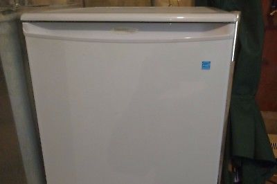 Nice Danby DUF408WE  4.2 cubic feet upright freezer Local Pickup In Mass