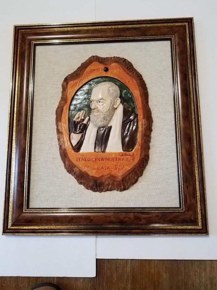 Creazioni Artistiche ceramic portrait Padre Pio