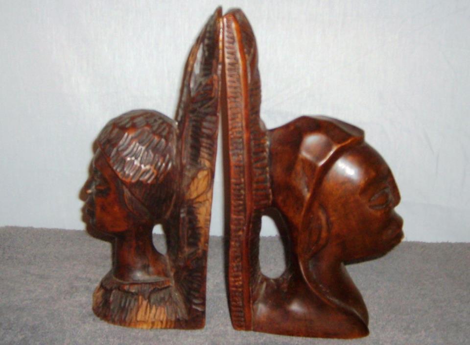 VINTAGE PAIR EAST AFRICAN PRIMITIVE HAND CARVED WOODEN STATUES