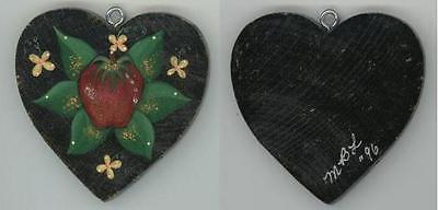 FOLK ART TOLE STRAWBERRY BLACK WOOD FLOWERS HAND PAINTED HEART ORNAMENT PAINTING