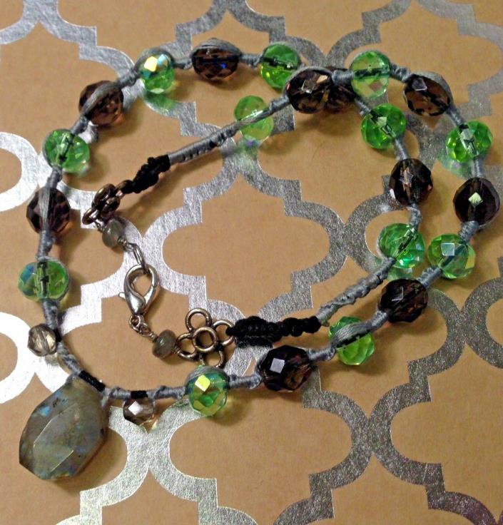 Necklace-STUNNING Handmade Natural Stone Crystal Bead Necklace FUN & FAB*