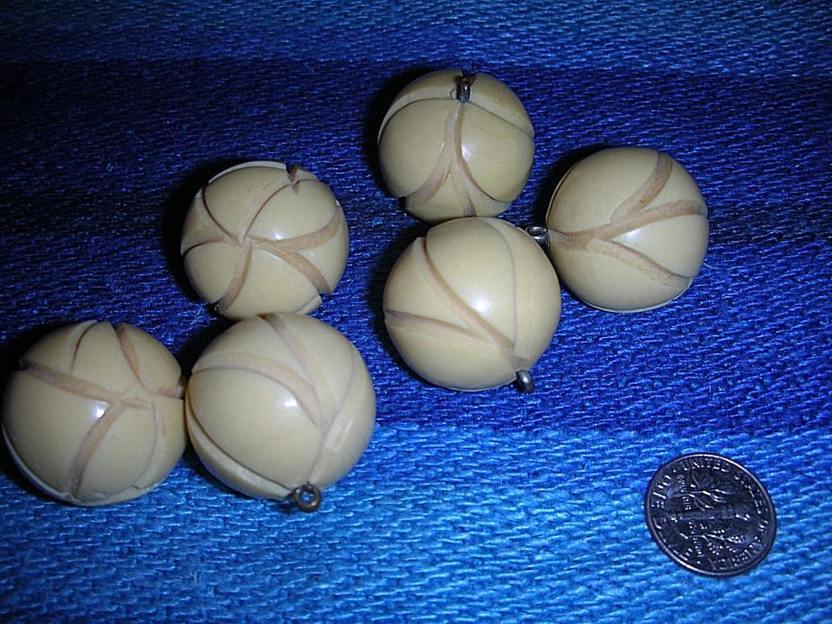 Lot of 6 Vintage Ball Buttons Cream Celluloid 7/8