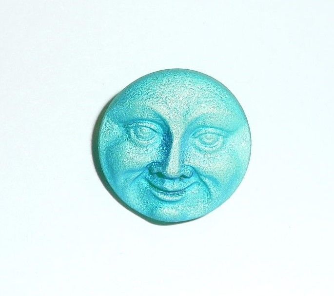 Emerald & Luna Czech Glass Shank Moon Face Button 18mm - Emerald Green & Luna