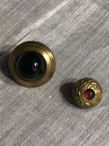 Vintage Glass Metal Buttons Button Lot 116-47