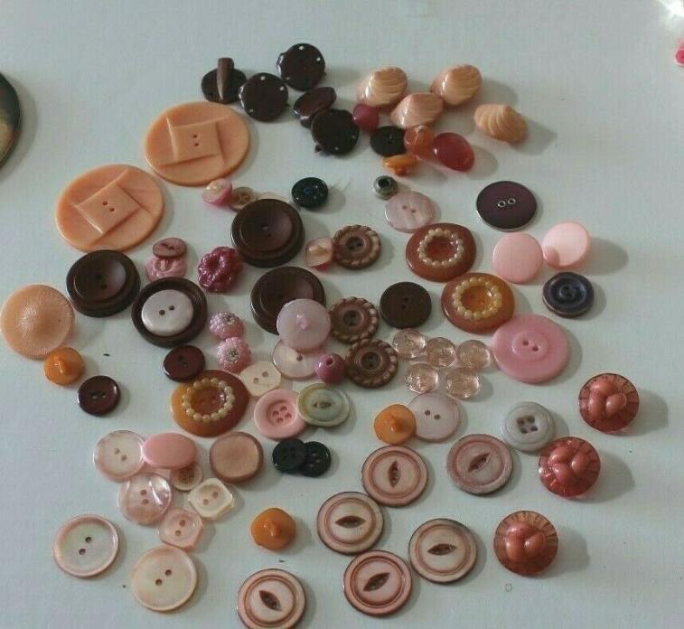 Lot Vintage Burgundy, Pink & Peach Glass & Plastic Buttons Inv. 126
