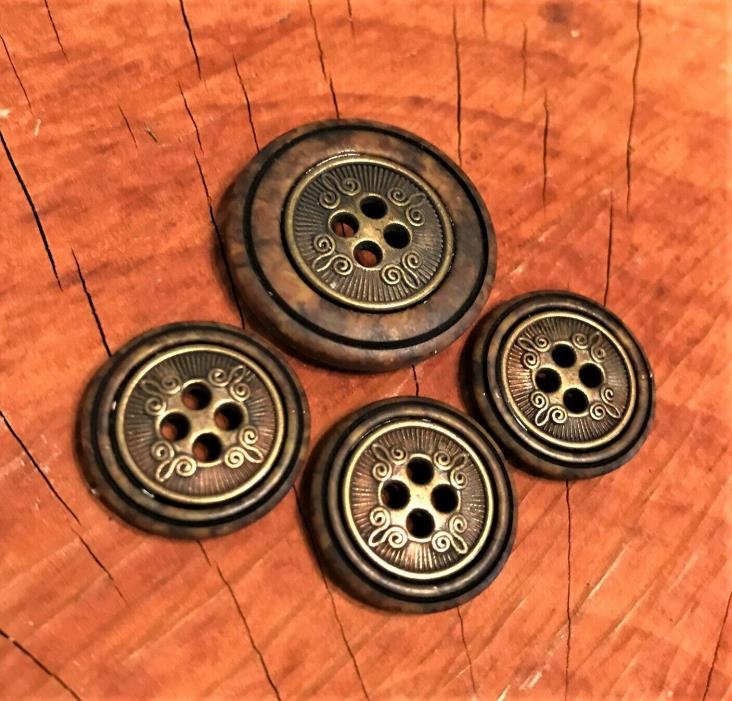 VINTAGE BROWN VICTORIAN STYLE FAUX WOOD AND ORNATE METAL BUTTONS (4)
