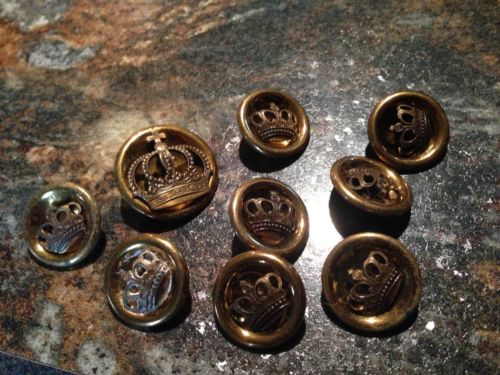 OLD BRASS BUTTONS CROWN LOT