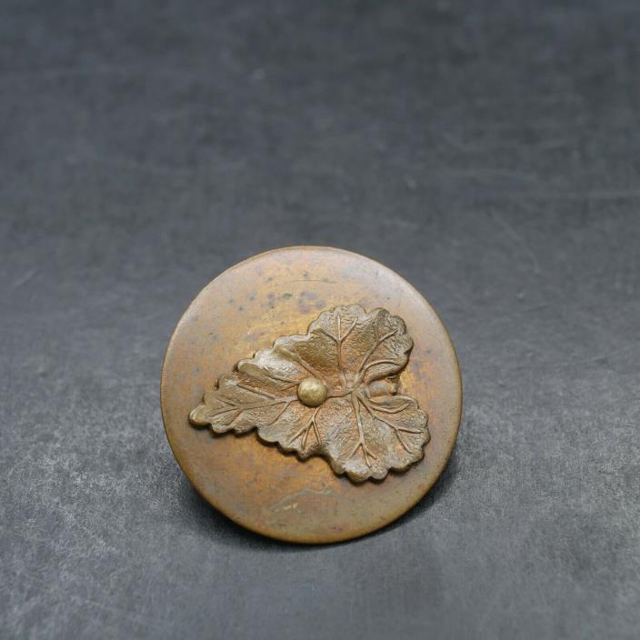 Vintage leaf design copper brass button