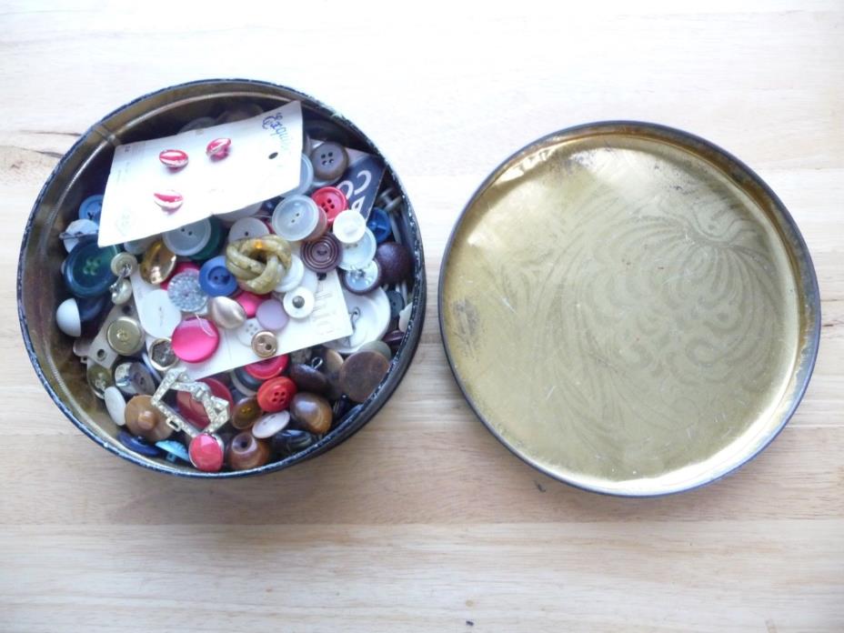 Vintage/Antique Button Lot With Vintage Tin