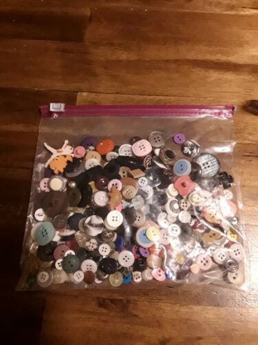 6 OZ. BAG - VINTAGE BUTTONS - ALL MIXED COLORS, SIZES FAST SHIP ??
