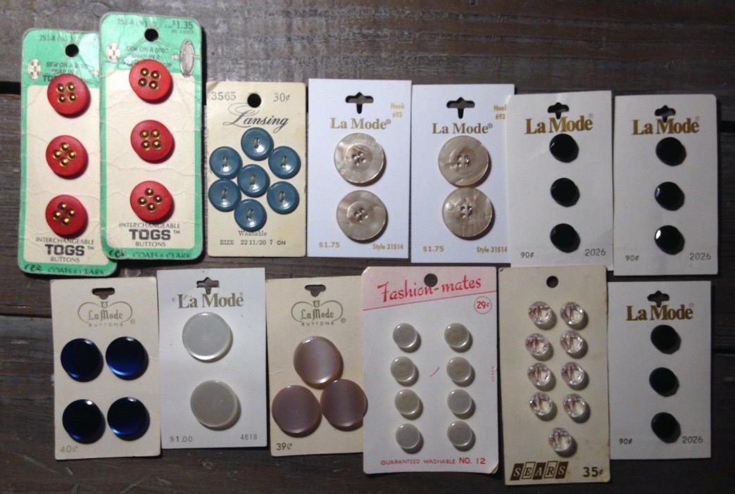 LOT OF 12 CARDS OF VINTAGE BUTTONS