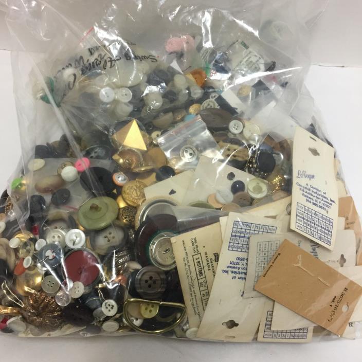Mixed Lot of Buttons 4.5 Pounds Wood Plastic Threads Vintage Assorted