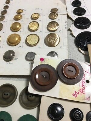 VINTAGE Antique LOT OF SEWING BUTTONS on CARDS Large Medium
