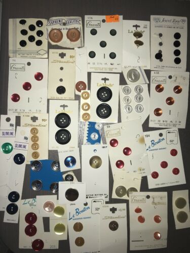 Mixed Lot Vintage Buttons On Cards Germany Grant Metal And Wood And More On Card