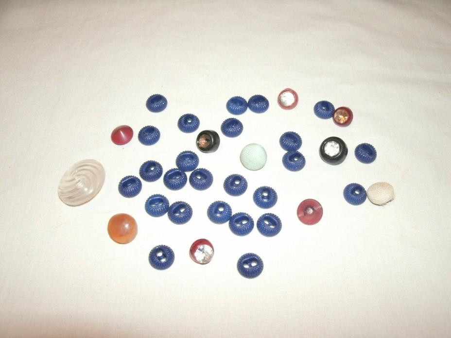 Vintage Plastic and Cloth Covered Buttons ~ Lot Eleven