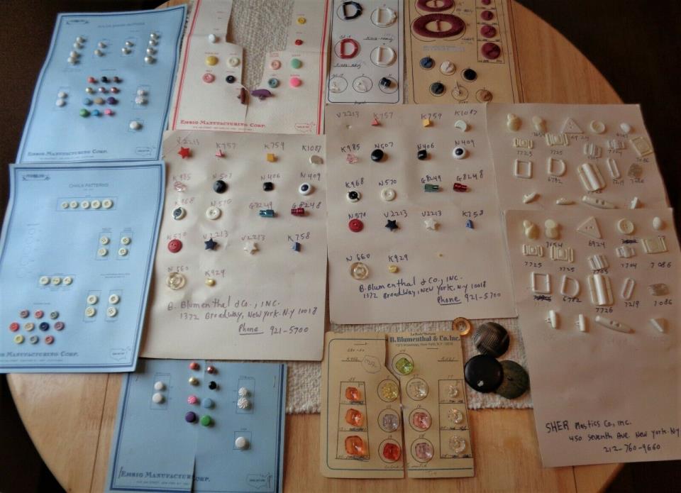 BLUMENTHAL EMSIG SHER MIXED LOT BUTTONS CLASP BUCKLES SALESMAN SAMPLES