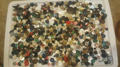 Vintage Buttons  * OVER 2 POUNDS * MIXED LOT OF OLD SEWING BUTTONS estate find