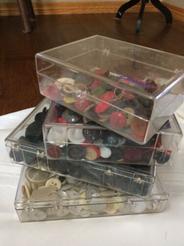 Lot of Vintage Buttons 100s UNSORTED Various sizes and colors 4 plastic boxes
