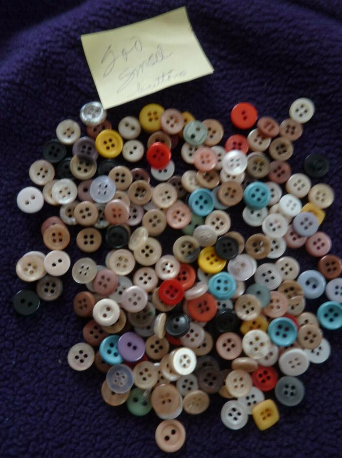 200 Baby, Small & Doll size Sewing Craft BUTTONS Many NEVER USED Dress sweater +