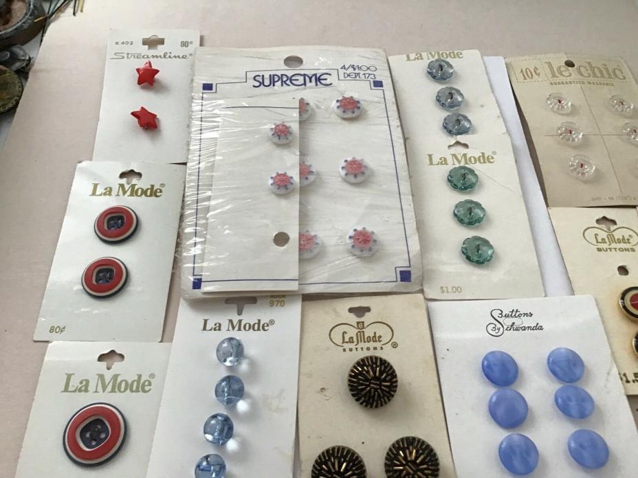 VINTAGE ORIG. STORE CARDS, PLASTIC AND GLASS  BUTTONS, ESTATE FIND