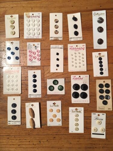 Lot of 20 Assorted Vintage Buttons
